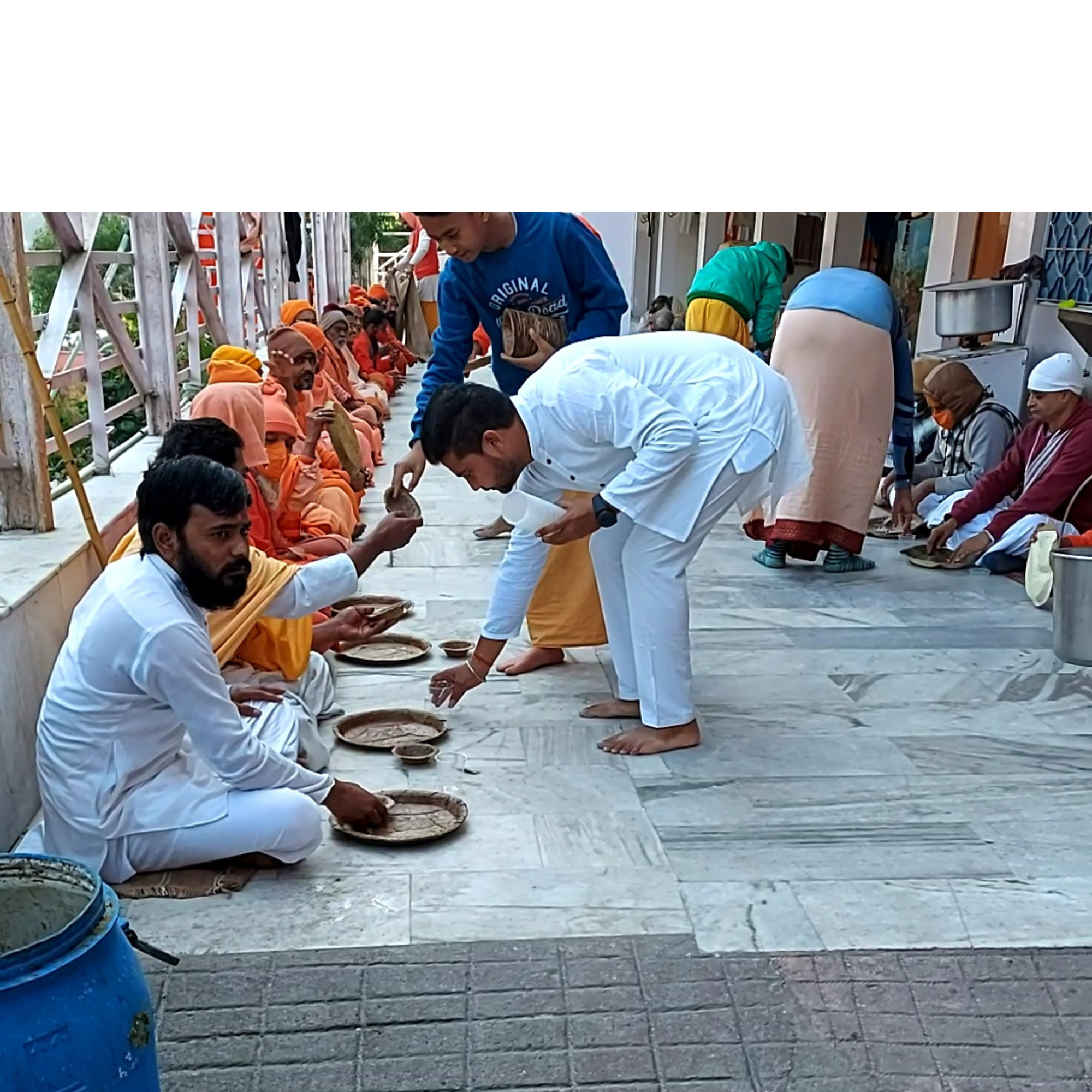 Sadhu Bhoj Seva